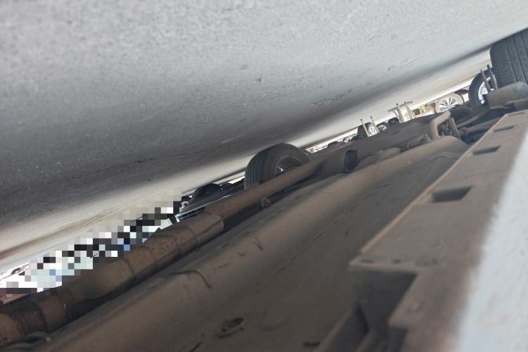 Used Buick Encore 2015 1.4T Automatic Two-Wheel Drive Urban Elite Version Chassis Front Right