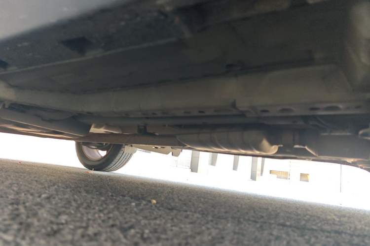 Used Buick Encore 2015 1.4T Automatic Two-Wheel Drive Urban Elite Version Chassis Front Right