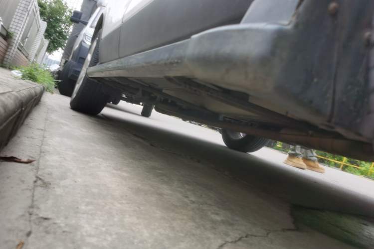 Used Buick Encore 2015 1.4T Automatic Two-Wheel Drive Urban Elite Version Chassis Front Right