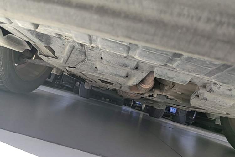 Used Buick Encore 2015 1.4T Automatic Two-Wheel Drive Urban Elite Version Chassis Front