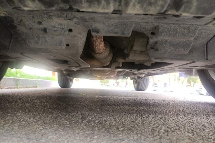 Used Buick Encore 2015 1.4T Automatic Two-Wheel Drive Urban Elite Version Chassis Front