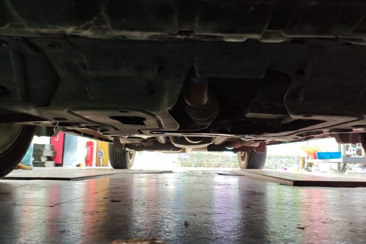 Used Buick Encore 2015 1.4T Automatic Two-Wheel Drive Urban Leading Model Chassis Front
