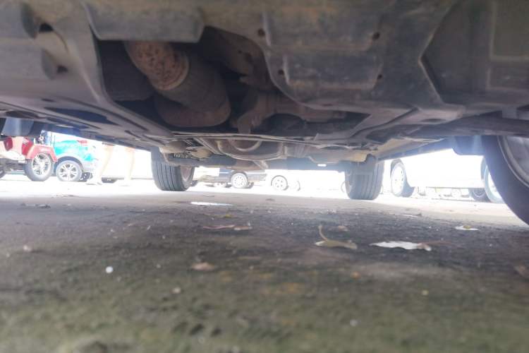 Used Buick Encore 2015 1.4T Manual Two-Wheel Drive Urban Advanced Model Chassis Front