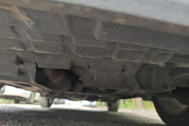 Used Buick Encore 2015 1.4T Automatic Two-Wheel Drive Urban Elite Version Chassis Front