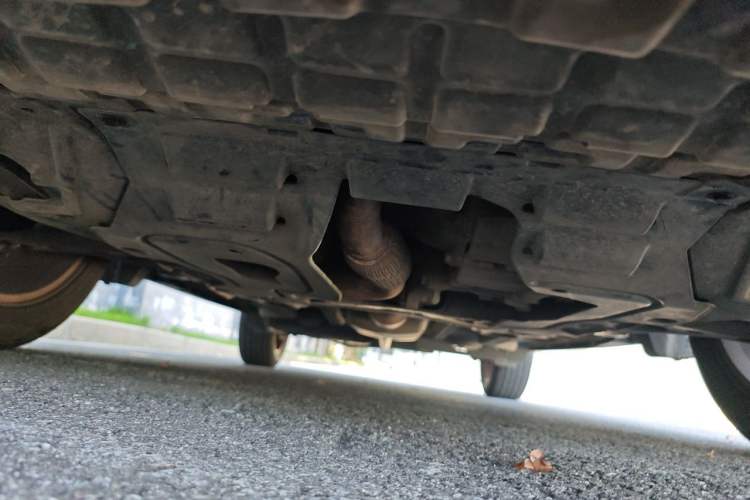 Used Buick Encore 2015 1.4T Automatic Two-Wheel Drive Urban Elite Version Chassis Front