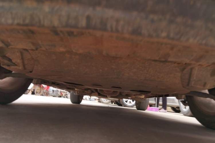 Used Buick Encore 2015 1.4T Manual Two-Wheel Drive Urban Advanced Model Chassis Front