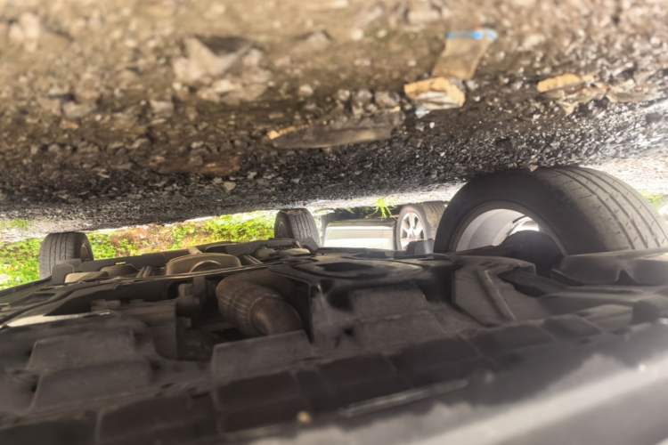 Used Buick Encore 2015 1.4T Automatic Two-Wheel Drive Urban Elite Version Chassis Front