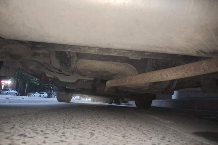Used Buick Encore 2015 1.4T Automatic Two-Wheel Drive Urban Elite Version Chassis Rear