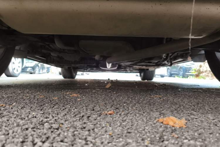 Used Buick Encore 2015 1.4T Automatic Two-Wheel Drive Urban Elite Version Chassis Rear