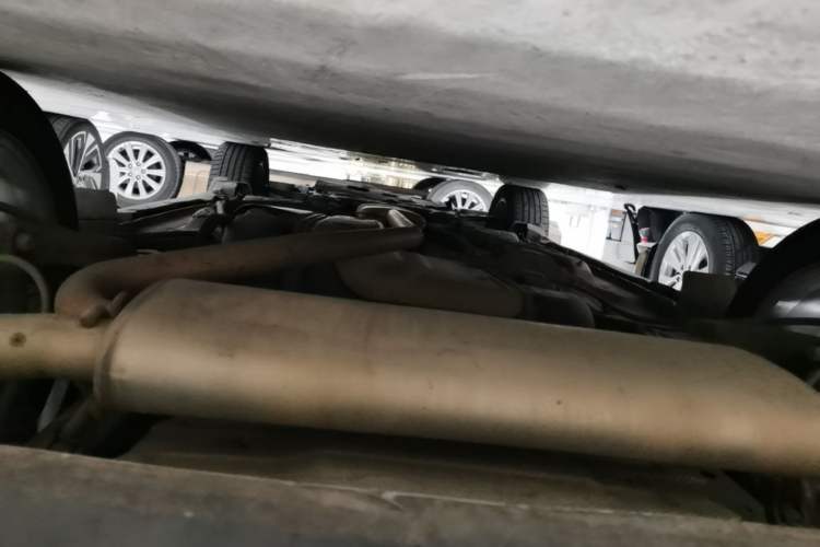 Used Buick Encore 2015 1.4T Automatic Two-Wheel Drive Urban Elite Version Chassis Rear