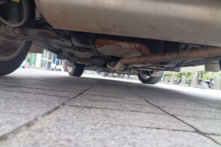 Used Buick Encore 2015 1.4T Automatic Two-Wheel Drive Urban Elite Version Chassis Rear