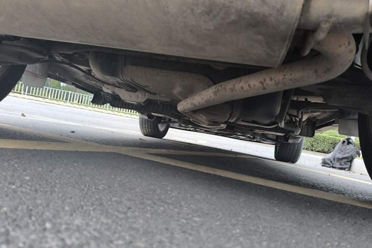 Used Buick Encore 2015 1.4T Automatic Two-Wheel Drive Urban Elite Version Chassis Rear