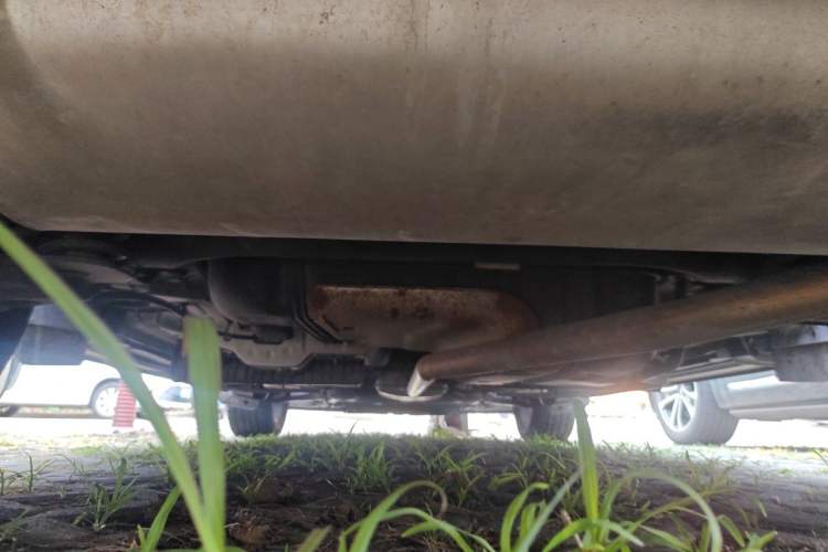 Used Buick Encore 2015 1.4T Automatic Two-Wheel Drive Urban Elite Version Chassis Rear