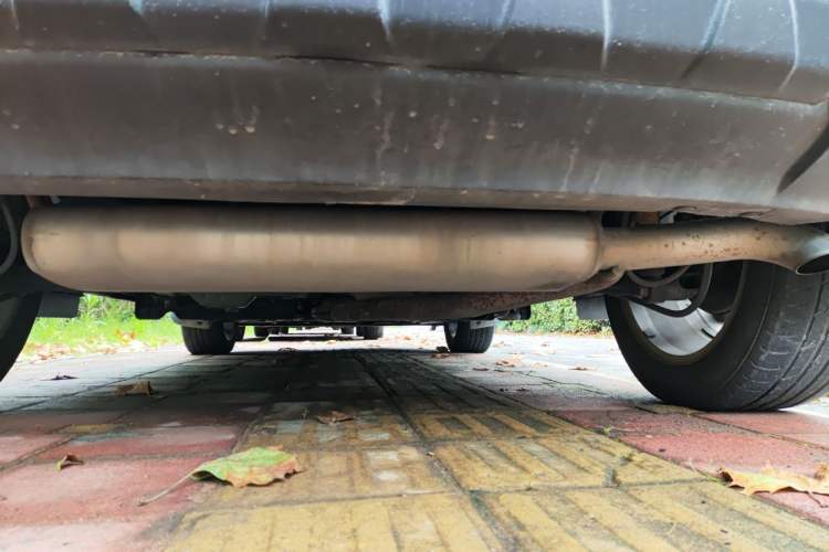 Used Buick Encore 2015 1.4T Automatic Two-Wheel Drive Urban Elite Version Chassis Rear