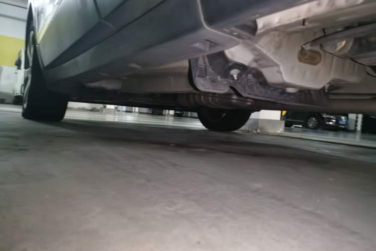 Used Buick Encore 2015 1.4T Manual Two-Wheel Drive Urban Advanced Model Chassis Rear Left