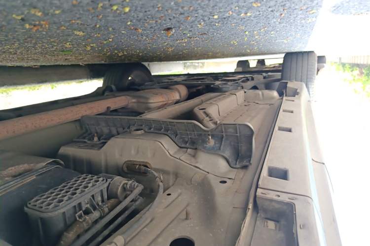 Used Buick Encore 2015 1.4T Automatic Two-Wheel Drive Urban Elite Version Chassis Rear Left