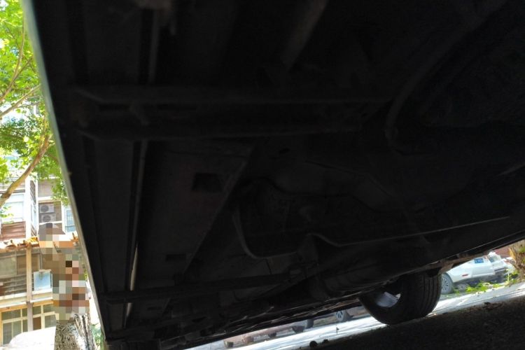 Used Buick Encore 2015 1.4T Automatic Two-Wheel Drive Urban Elite Version Chassis Rear Left