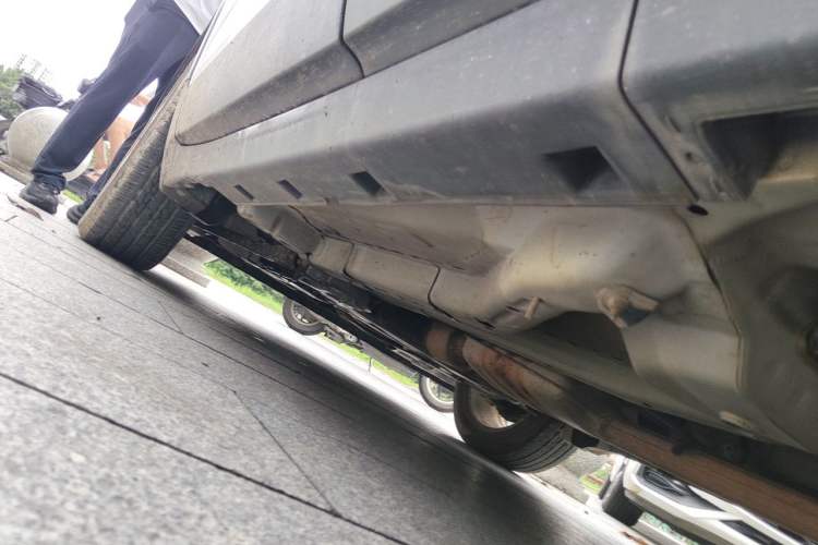 Used Buick Encore 2015 1.4T Automatic Two-Wheel Drive Urban Elite Version Chassis Rear Left