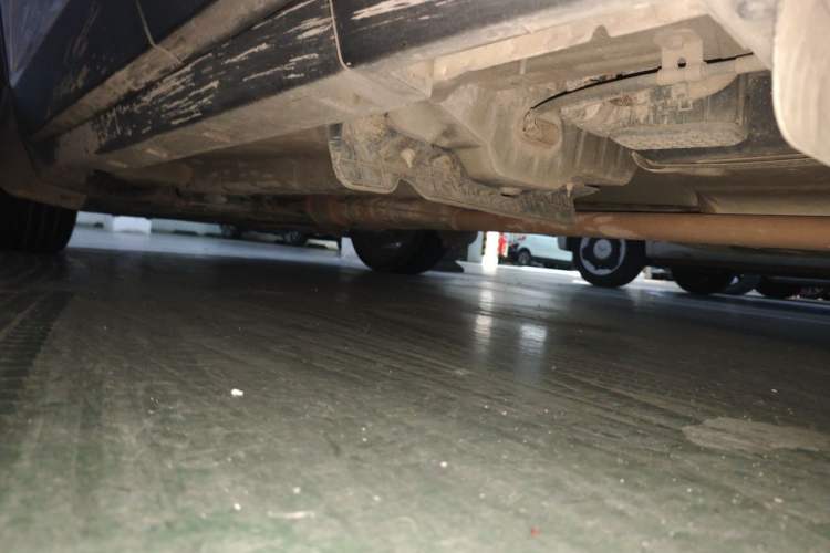 Used Buick Encore 2015 1.4T Automatic Two-Wheel Drive Urban Elite Version Chassis Rear Left