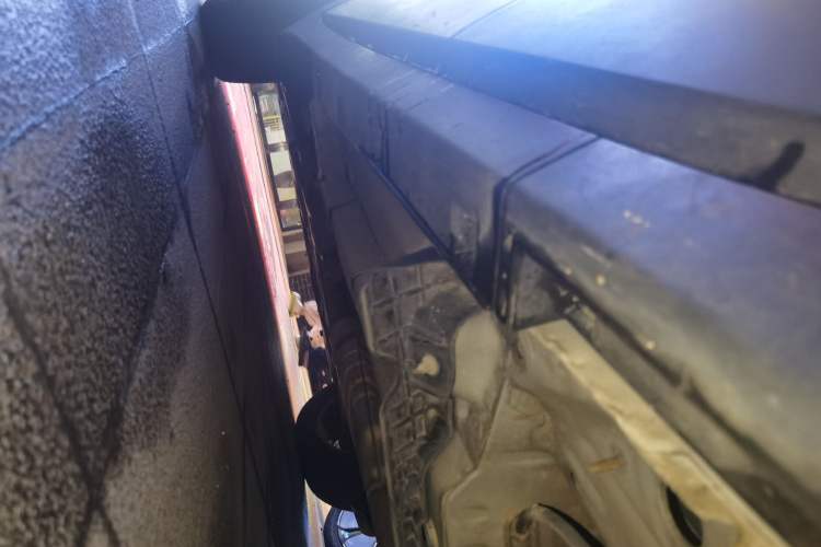 Used Buick Encore 2015 1.4T Automatic Two-Wheel Drive Urban Leading Model Chassis Rear Left