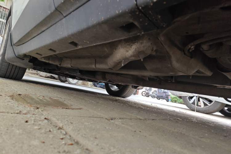 Used Buick Encore 2015 1.4T Automatic Two-Wheel Drive Urban Elite Version Chassis Rear Left