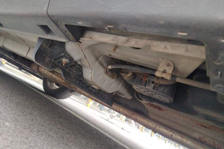 Used Buick Encore 2015 1.4T Automatic Two-Wheel Drive Urban Elite Version Chassis Rear Left