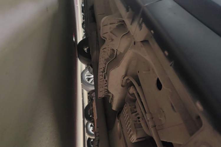 Used Buick Encore 2015 1.4T Automatic Two-Wheel Drive Urban Elite Version Chassis Rear Left