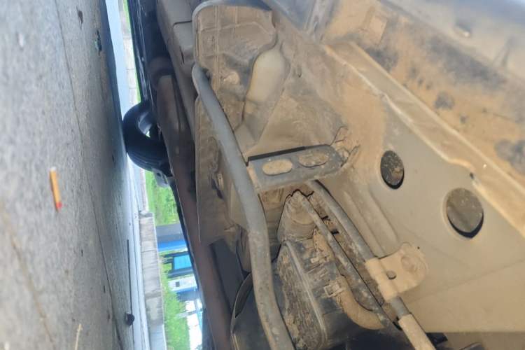 Used Buick Encore 2015 1.4T Automatic All-Wheel-Drive Flagship Model Chassis Rear Left