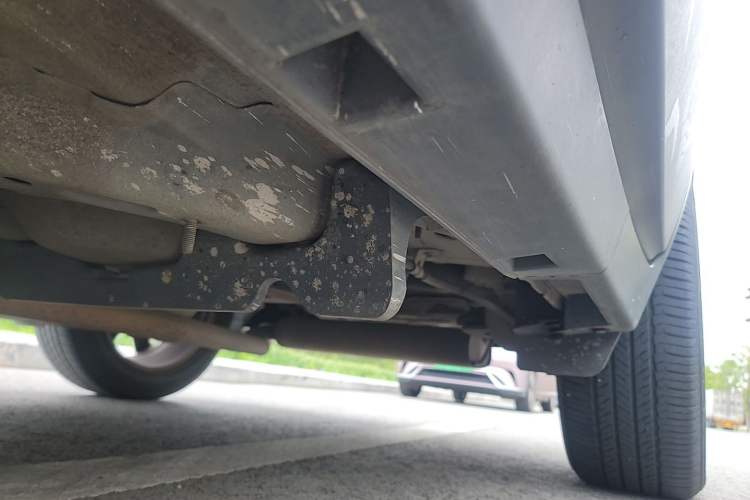 Used Buick Encore 2015 1.4T Automatic Two-Wheel Drive Urban Elite Version Chassis Rear Left