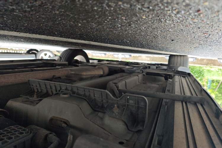 Used Buick Encore 2015 1.4T Manual Two-Wheel Drive Urban Advanced Model Chassis Rear Left