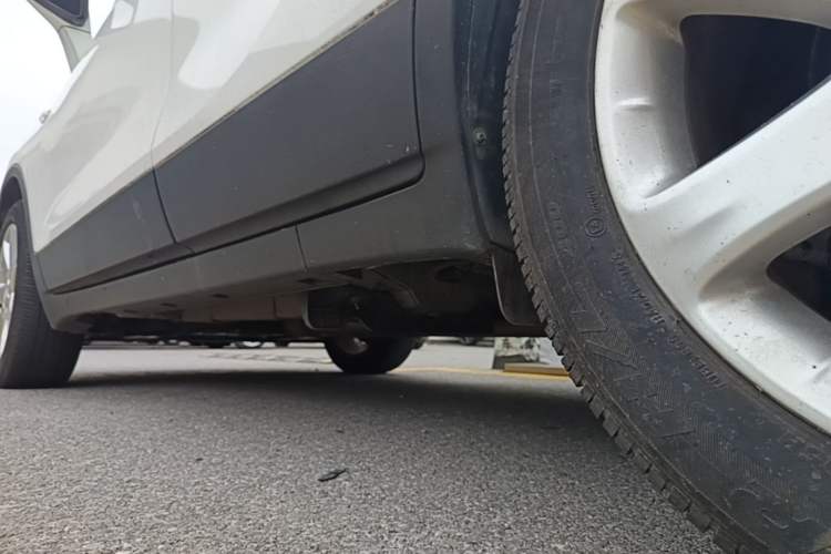 Used Buick Encore 2015 1.4T Automatic Two-Wheel Drive Urban Leading Model Chassis Rear Left