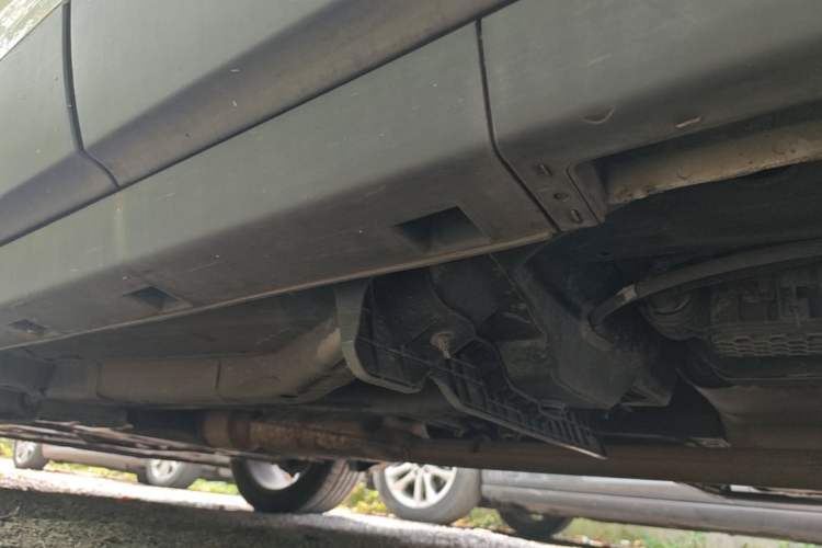 Used Buick Encore 2015 1.4T Automatic Two-Wheel Drive Urban Elite Version Chassis Rear Left