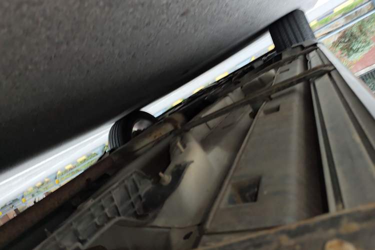 Used Buick Encore 2015 1.4T Automatic Two-Wheel Drive Urban Elite Version Chassis Rear Left