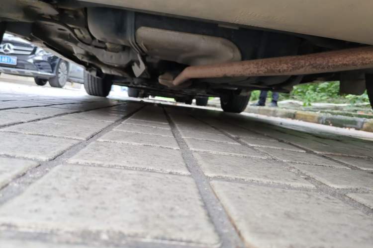 Used Buick Encore 2015 1.4T Automatic Two-Wheel Drive Urban Elite Version Chassis Rear