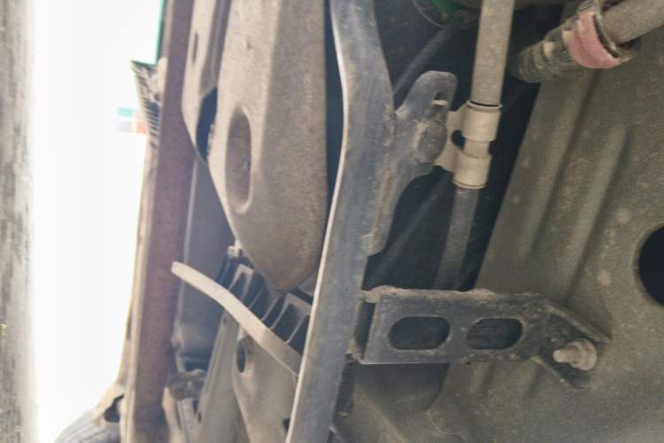 Used Buick Encore 2015 1.4T Automatic Two-Wheel Drive Urban Elite Version Chassis Rear Right