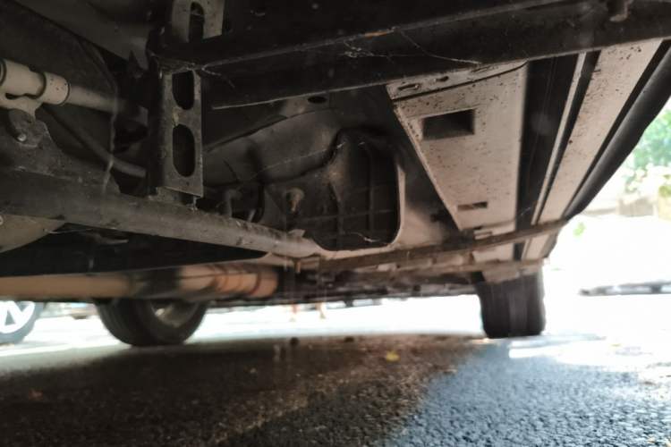 Used Buick Encore 2015 1.4T Automatic Two-Wheel Drive Urban Elite Version Chassis Rear Right