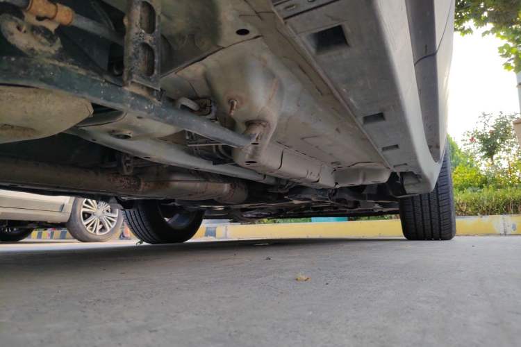 Used Buick Encore 2015 1.4T Automatic Two-Wheel Drive Urban Elite Version Chassis Rear Right