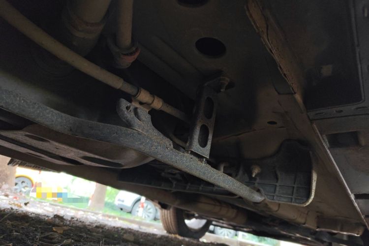 Used Buick Encore 2015 1.4T Automatic Two-Wheel Drive Urban Elite Version Chassis Rear Right