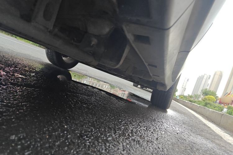 Used Buick Encore 2015 1.4T Automatic Two-Wheel Drive Urban Elite Version Chassis Rear Right