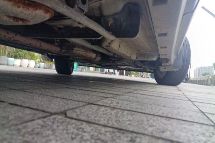 Used Buick Encore 2015 1.4T Automatic Two-Wheel Drive Urban Elite Version Chassis Rear Right