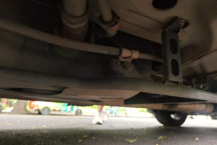 Used Buick Encore 2015 1.4T Automatic Two-Wheel Drive Urban Elite Version Chassis Rear Right