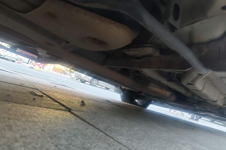 Used Buick Encore 2015 1.4T Automatic All-Wheel-Drive Flagship Model Chassis Rear Right