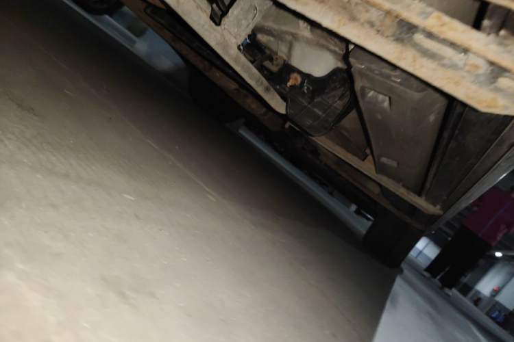 Used Buick Encore 2015 1.4T Automatic Two-Wheel Drive Urban Elite Version Chassis Rear Right