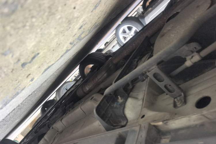 Used Buick Encore 2015 1.4T Automatic Two-Wheel Drive Urban Elite Version Chassis Rear Right
