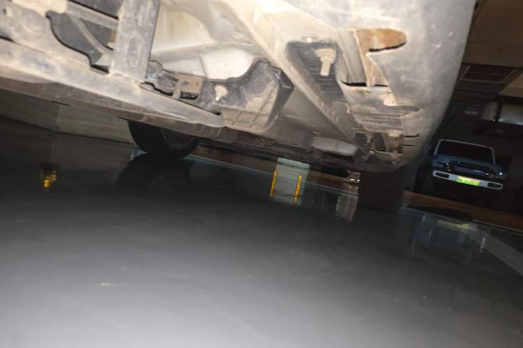 Used Buick Encore 2015 1.4T Automatic Two-Wheel Drive Urban Elite Version Chassis Rear Right