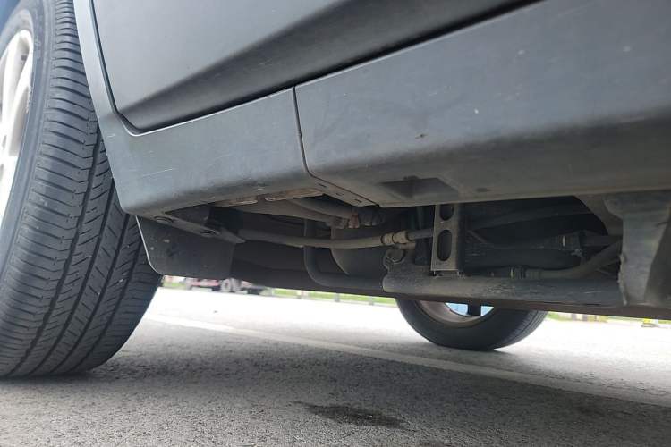 Used Buick Encore 2015 1.4T Automatic Two-Wheel Drive Urban Elite Version Chassis Rear Right