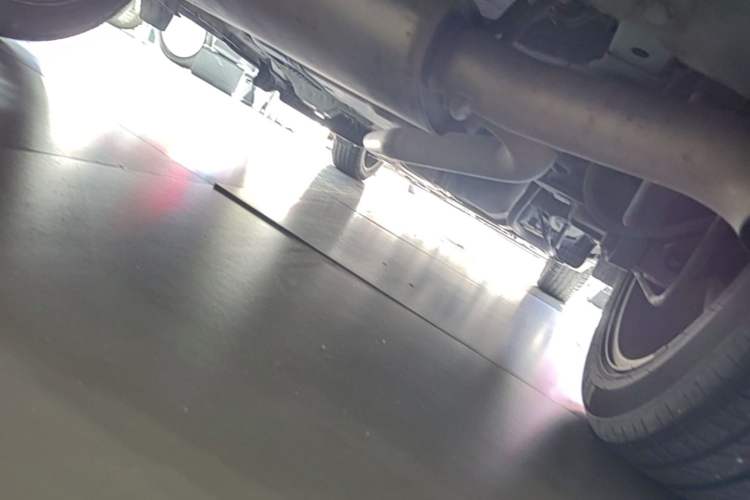 Used Buick Encore 2015 1.4T Automatic Two-Wheel Drive Urban Elite Version Chassis Rear Right