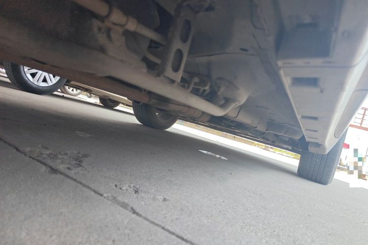 Used Buick Encore 2015 1.4T Automatic Two-Wheel Drive Urban Elite Version Chassis Rear Right