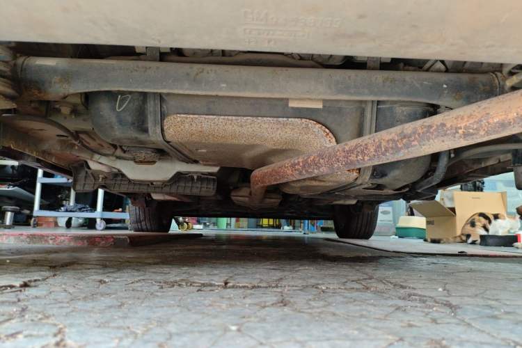 Used Buick Encore 2015 1.4T Automatic Two-Wheel Drive Urban Leading Model Chassis Rear