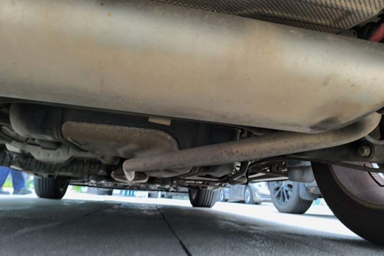 Used Buick Encore 2015 1.4T Automatic Two-Wheel Drive Urban Elite Version Chassis Rear